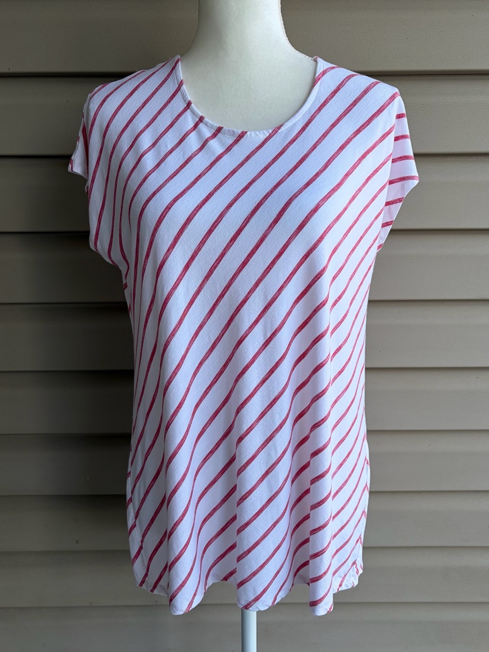 •Chico’s• Red/White Striped Criss Cross Back Tunic Top - Size Medium Petite